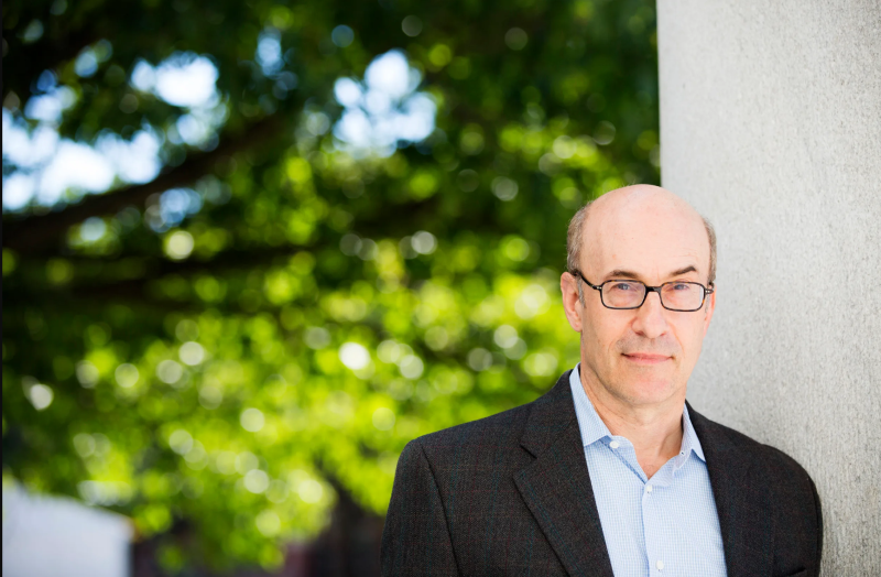 肯尼斯&middot;罗格夫（Kenneth Rogoff）