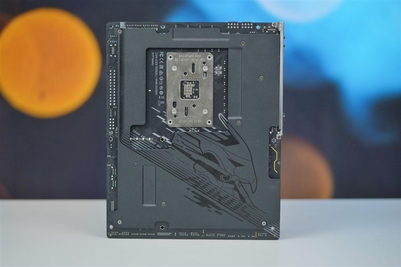EXPO ULL到底有多强!技嘉X870E AORUS ELITE X3D主板评测:一键提升5%游戏帧率