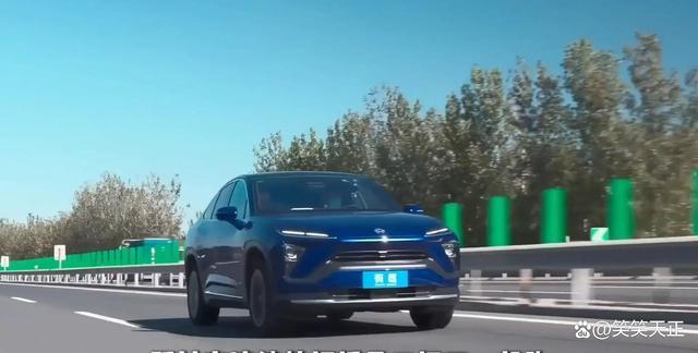 在高速公路上标称600公里的电动车为何续航只剩一半？-有驾
