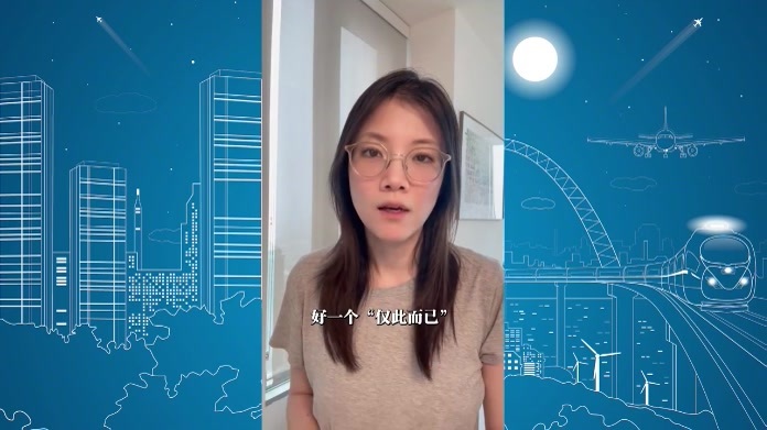 马克龙一句话定座次，牌桌只有四家，法国夹在中美间，仅此而已