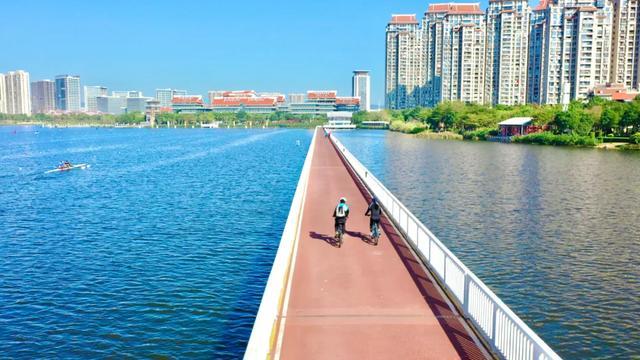 杏林湾海上自行车道 图源|天下集美