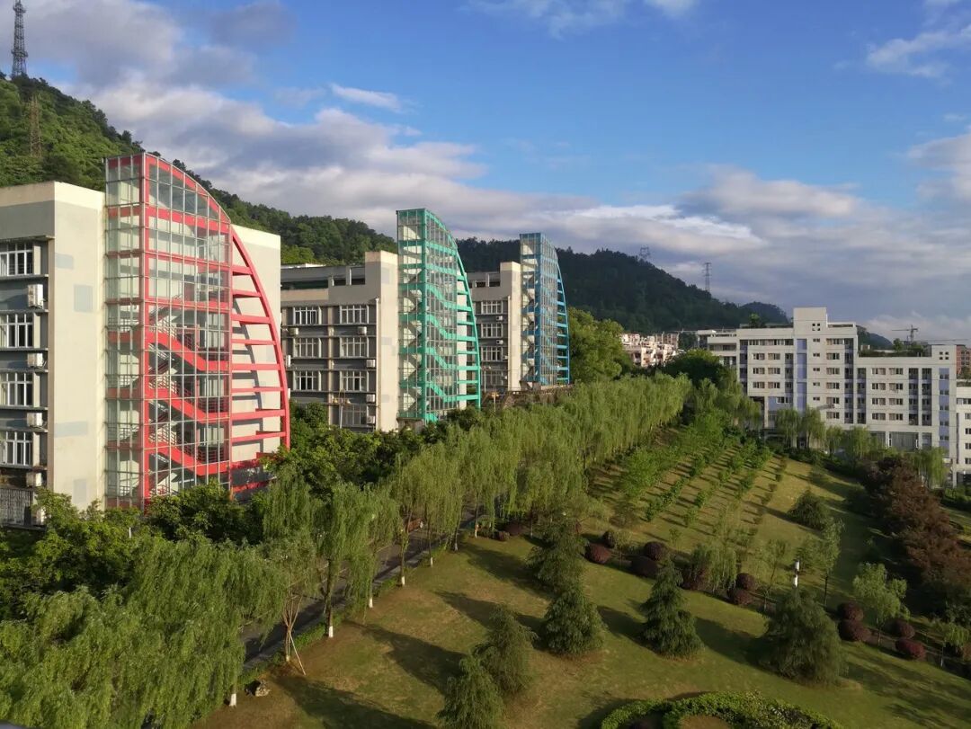 图虫创意-1482577561988235277.jpeg