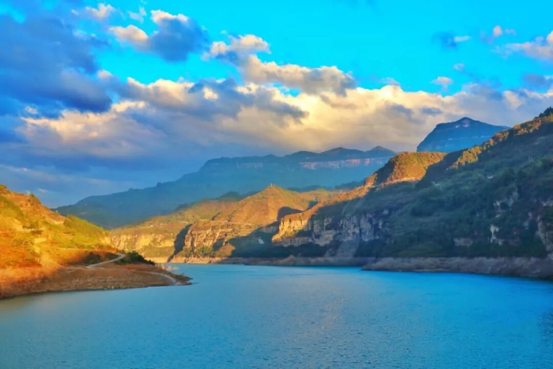 金山湖 (1).jpg