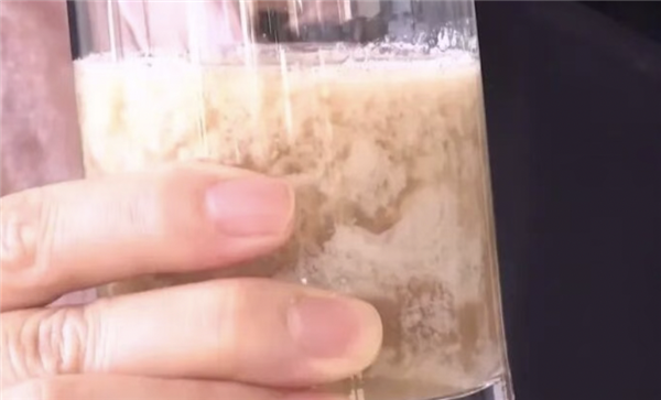 牛奶橙汁二者相克系谣言：两者搭配并无科学意义上的危害