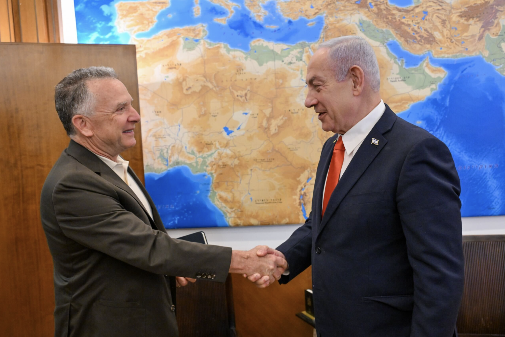 △美国中东问题特使威特科夫和以色列总理内塔尼亚胡(资料图)