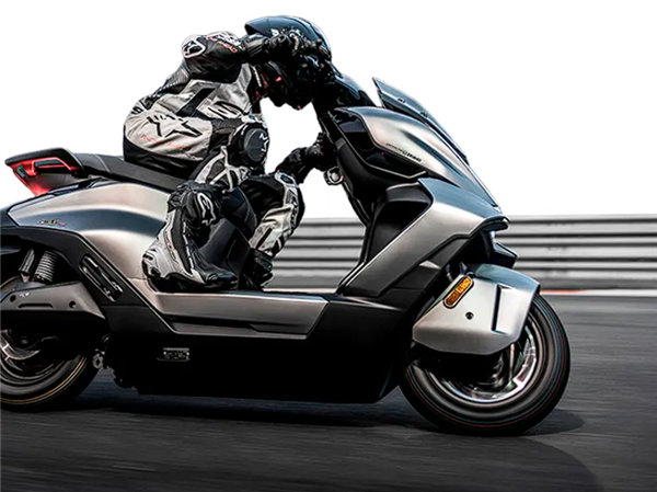 7999元起 极核全新电动摩托车AE6系列上市：顶配版能跑204km