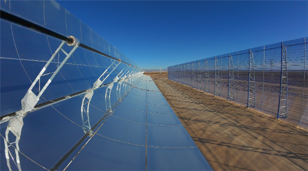 全球开口最大！我国研发出8.6米熔盐槽式集热器成套装备