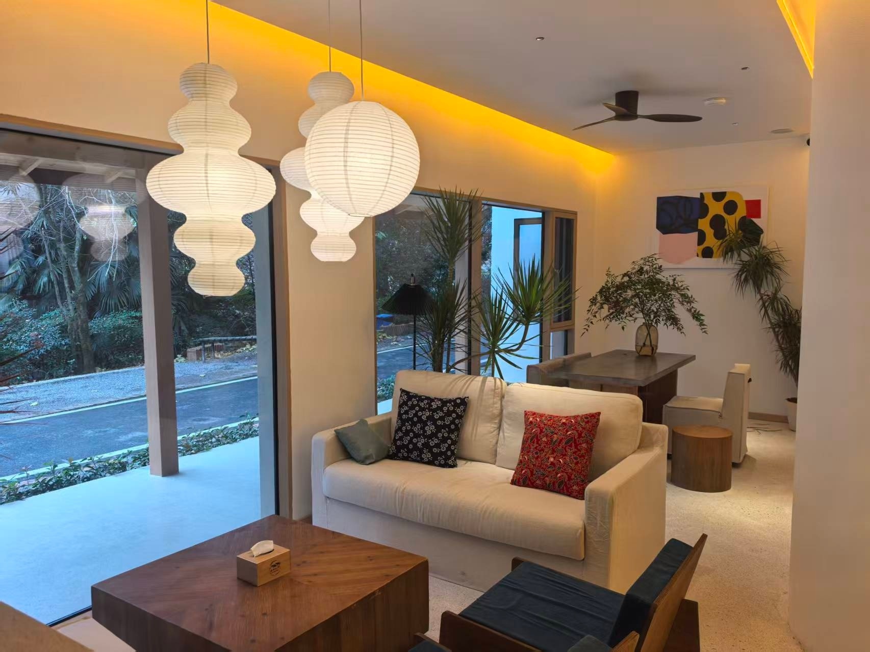 ede4f63d0b7e6beab43dac7a72af9b10~tplv-tt-origin-web_gif