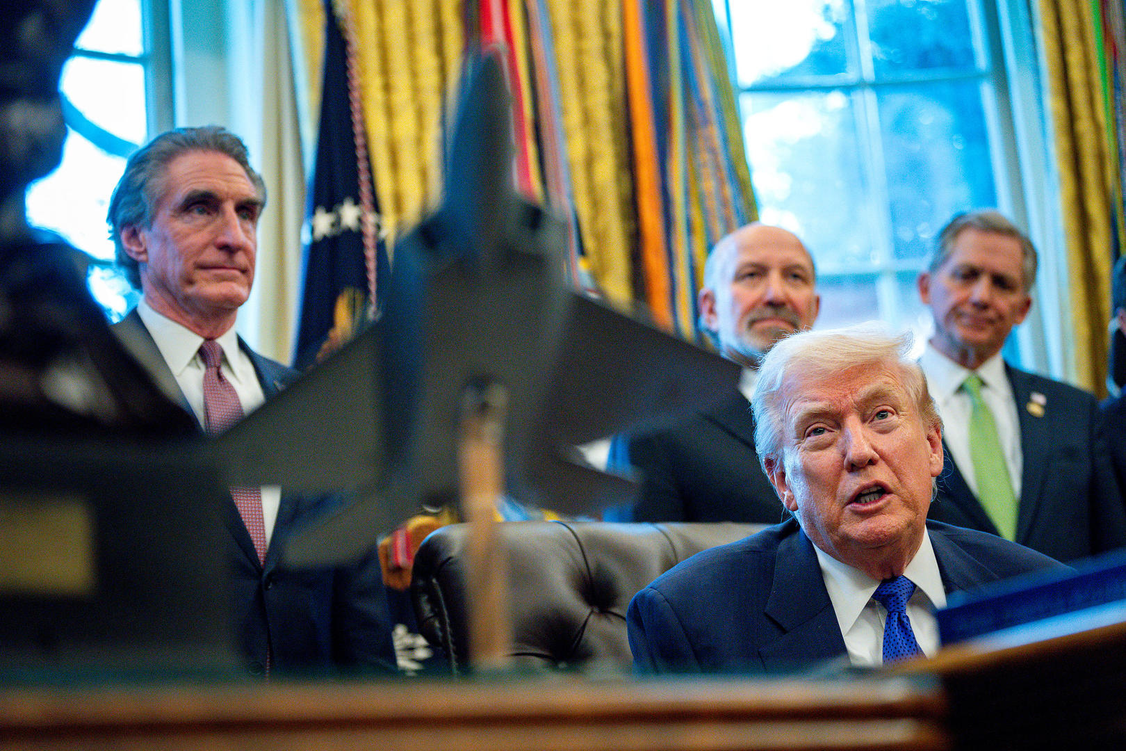 ▲2日,美国总统特朗普宣布启动一项关键矿产储备计划 据视觉中国