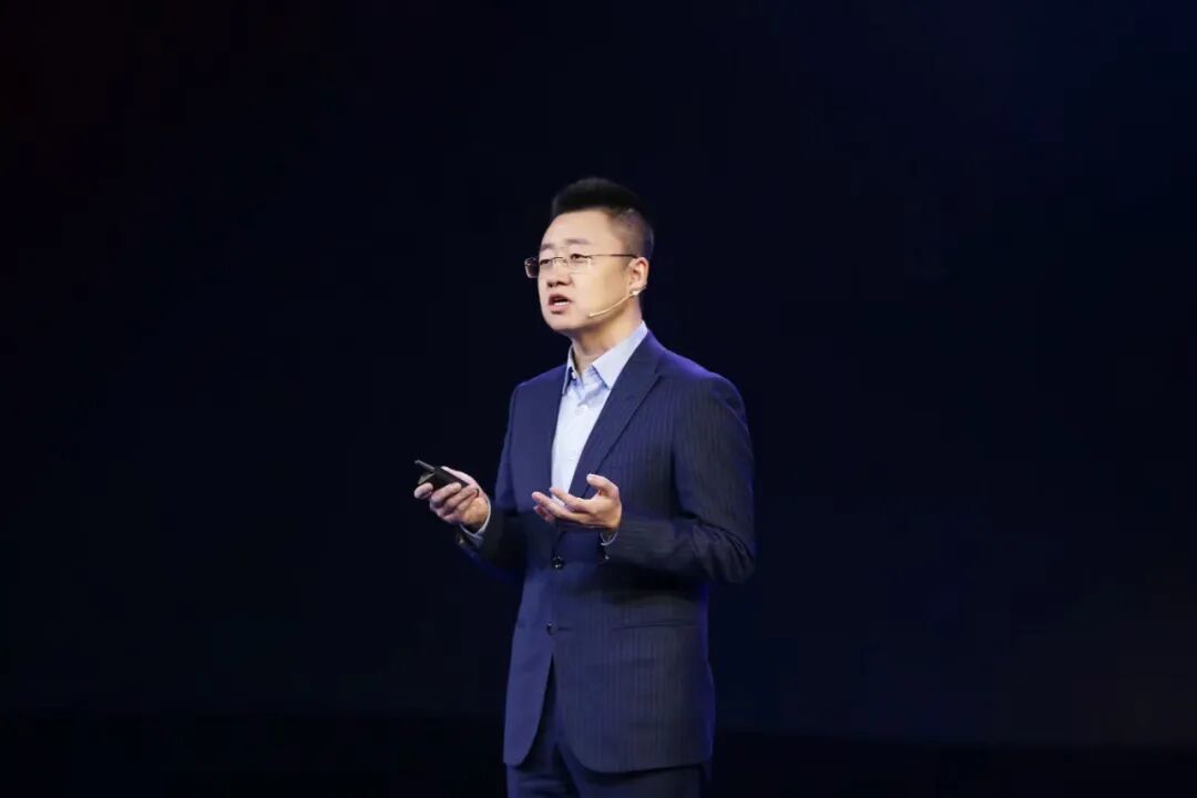 OpenAI投资人，押注一家广州机器人公司
