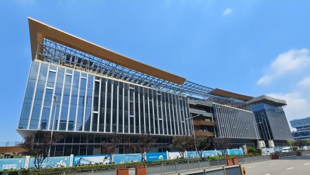 力勤资源在建总部大楼。
