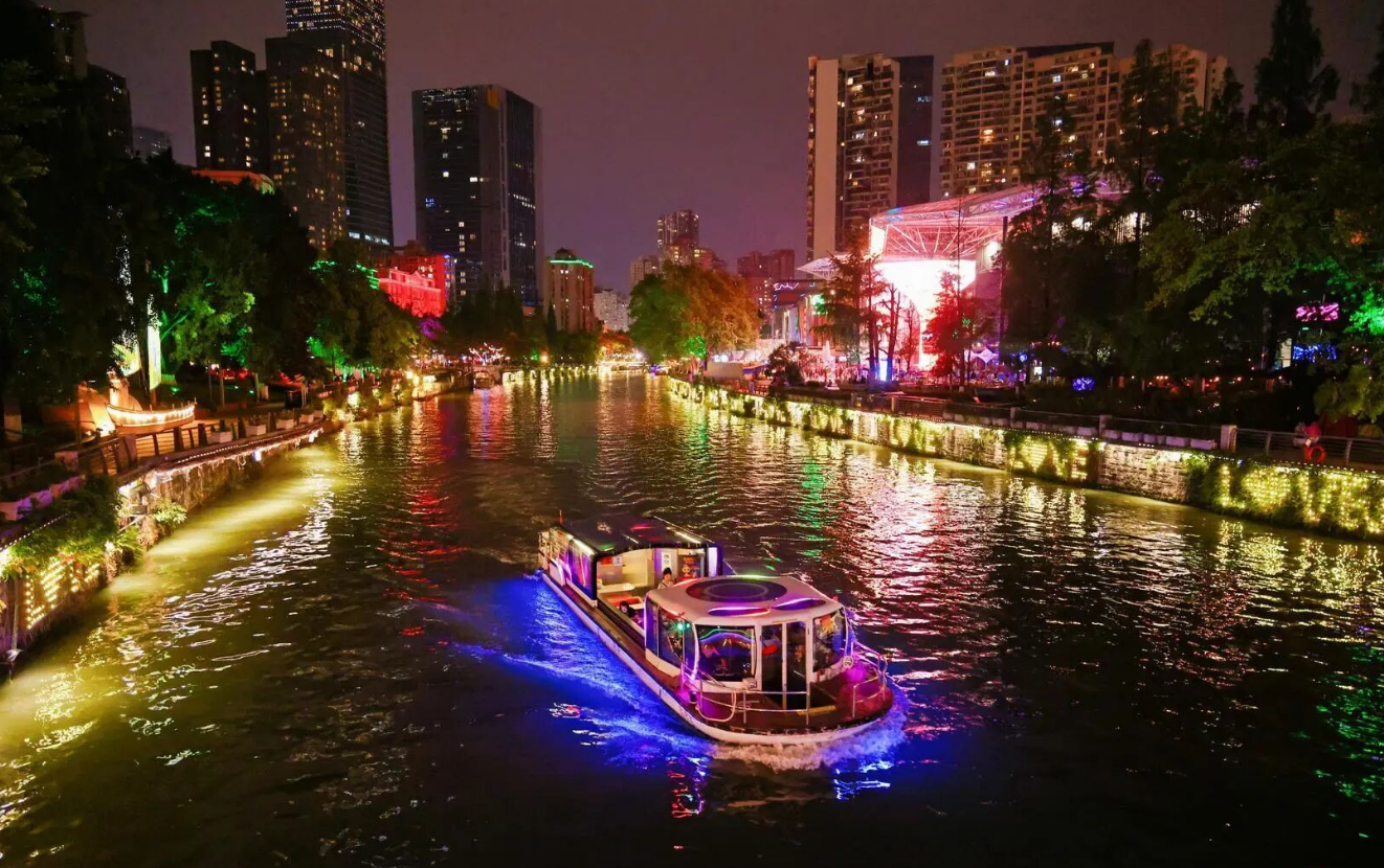 夜游锦江