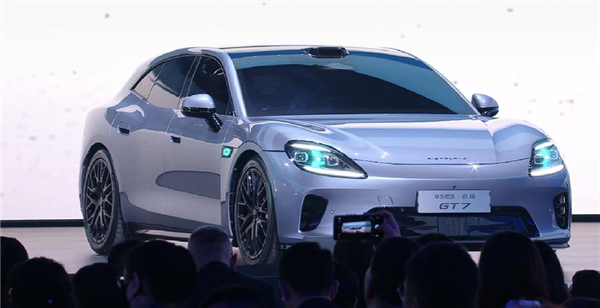 华为广汽合作第一车 新一代智能猎装启境GT7亮相