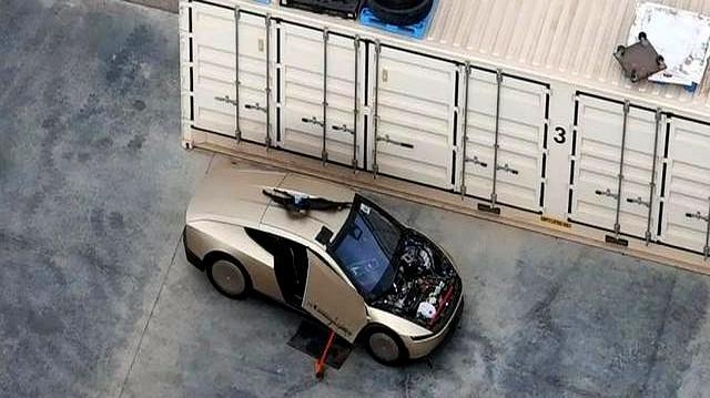 特斯拉Cybercab取消前备箱,重塑汽车蓄意理念-有驾