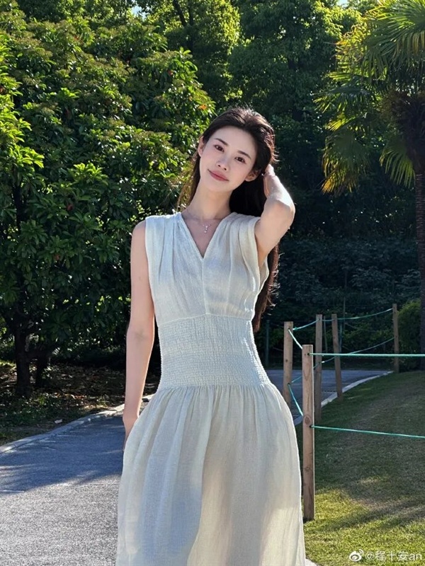 初代美女网红程十安换号回归：消失三年 一夜涨粉超700万