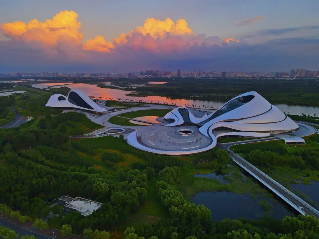 图虫创意-997206340070670515.jpeg