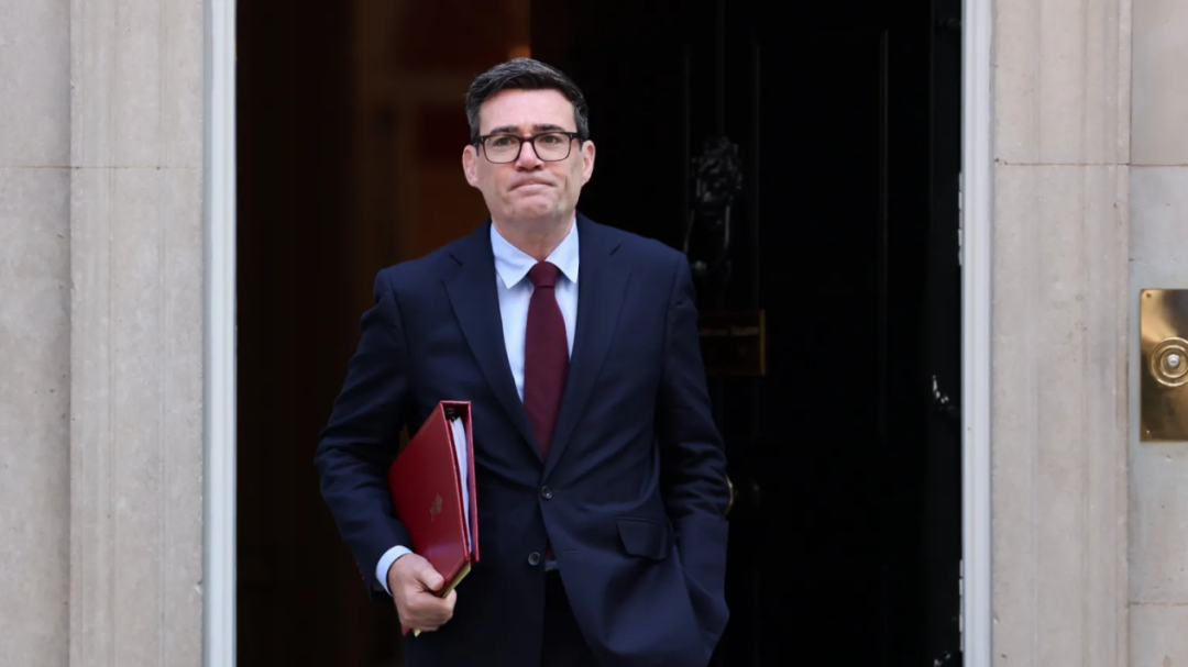英国首相伯纳姆,图源:EPA