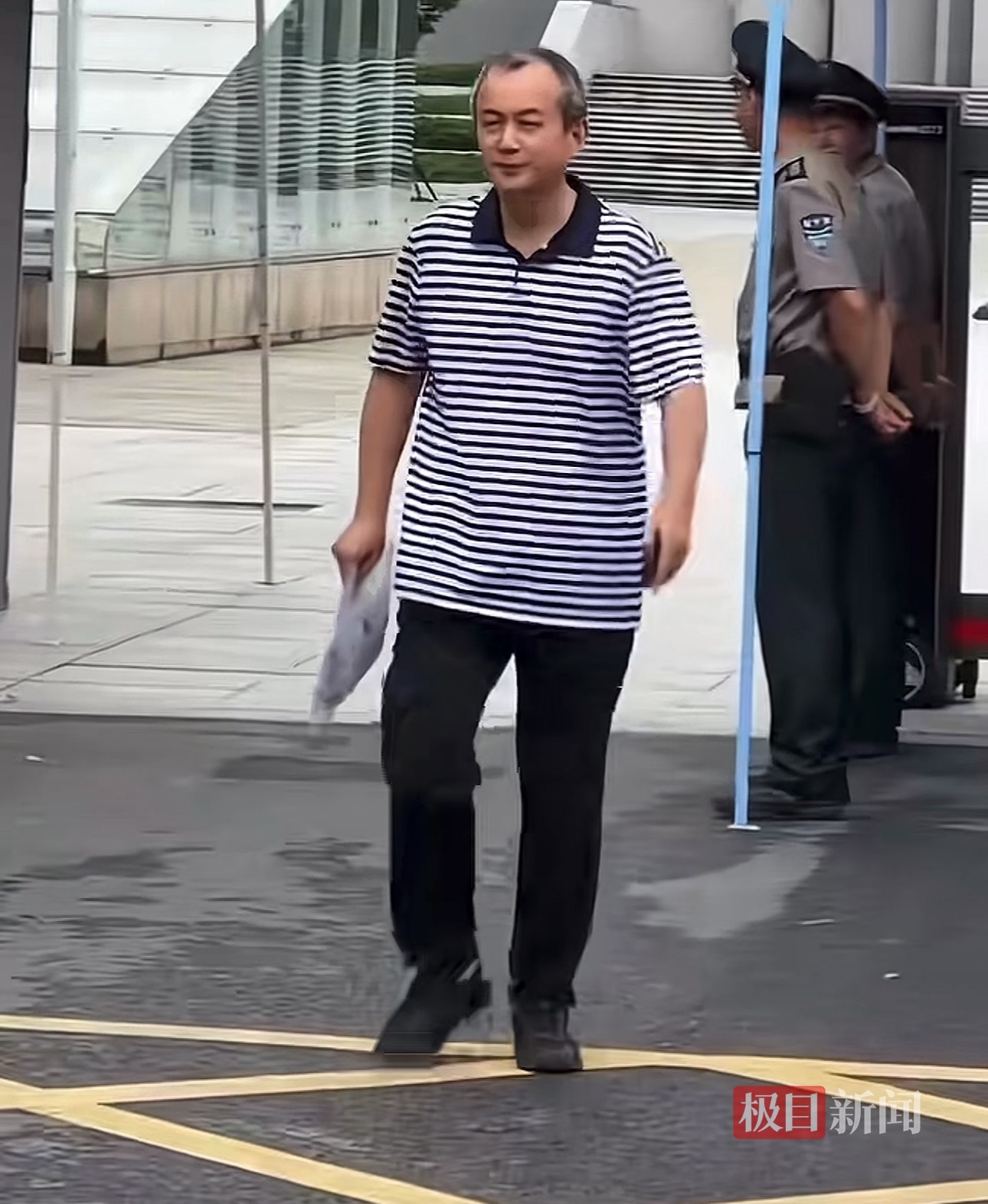2025年高考时，王文生走出考场