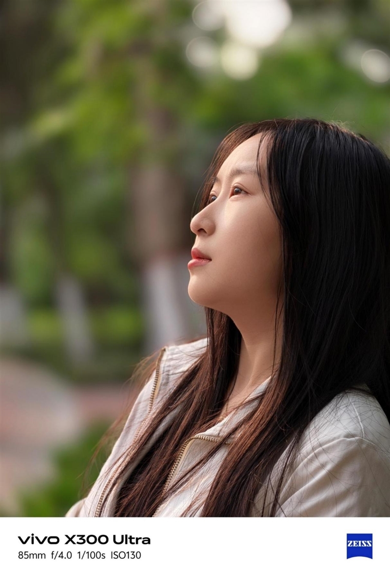 14-400mm终极全焦段!vivo X300 Ultra手机全面评测:依然是年度影像机皇