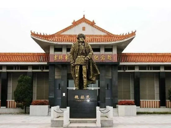 魏拯民2.png