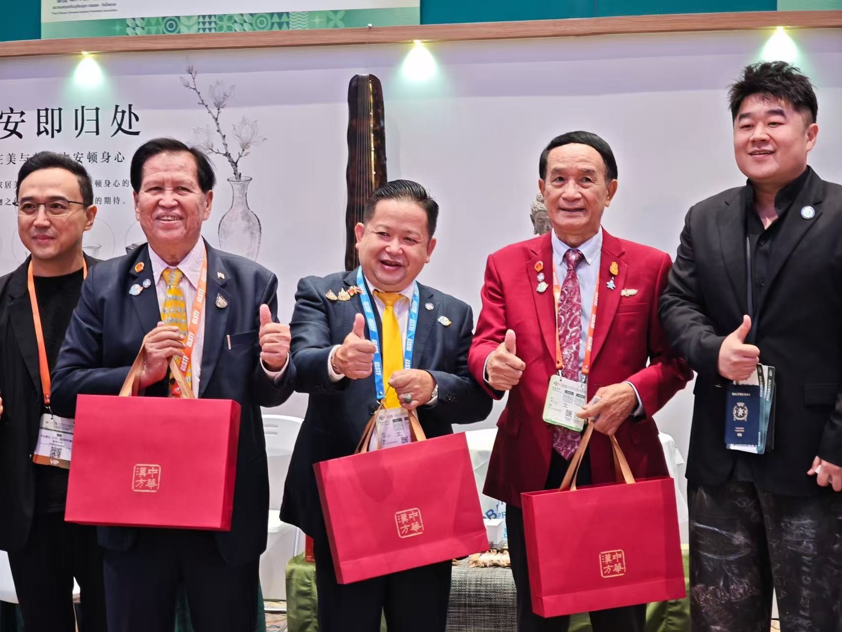 1792206415922028.jpg