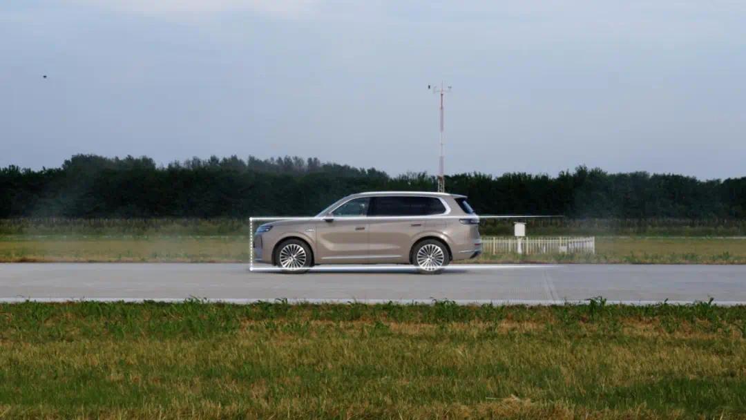 LAB测试丨一台15万级大五座SUV,底盘功底够不够格?