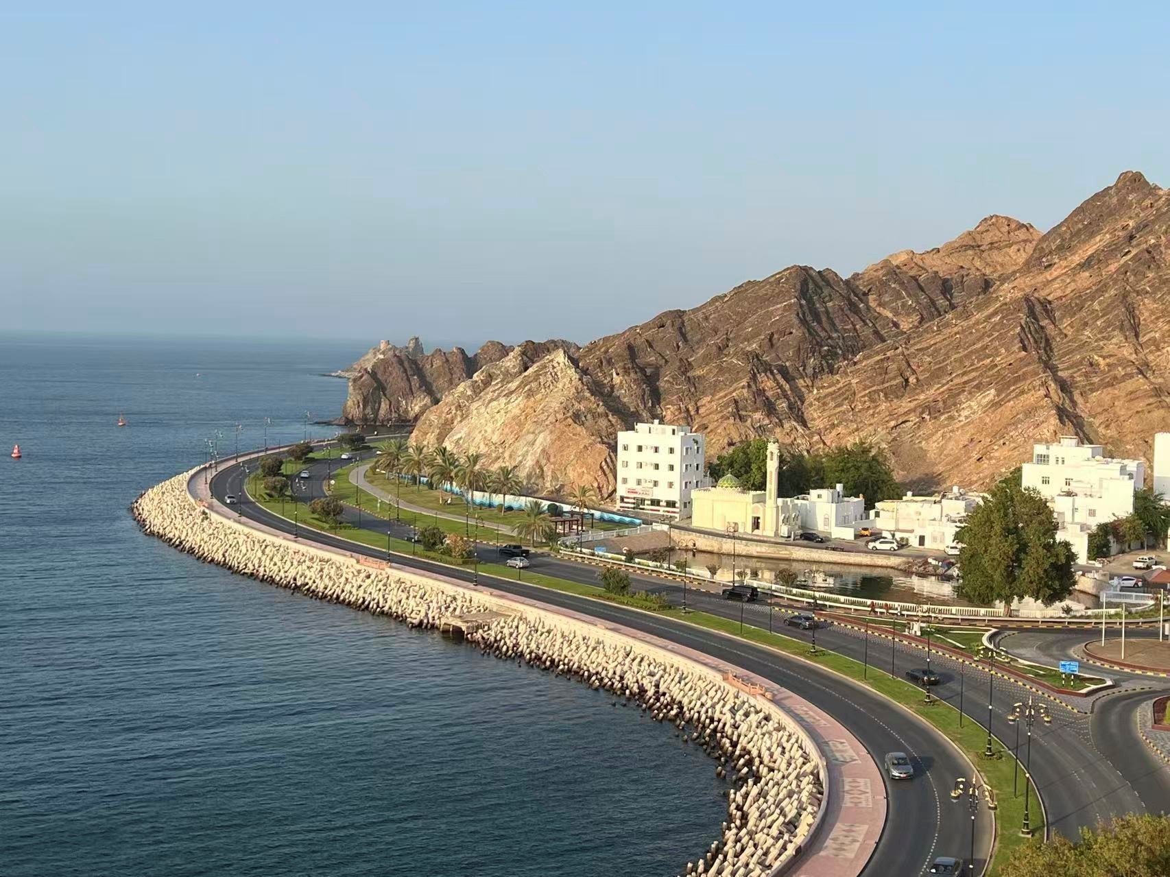 阿曼首都马斯喀特一景。时报-网记者张志文摄