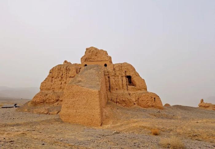 苏巴什佛寺遗址所体现的多元文化特征,绝非个例,而是新疆历史文化的普遍现象。史玉江 摄