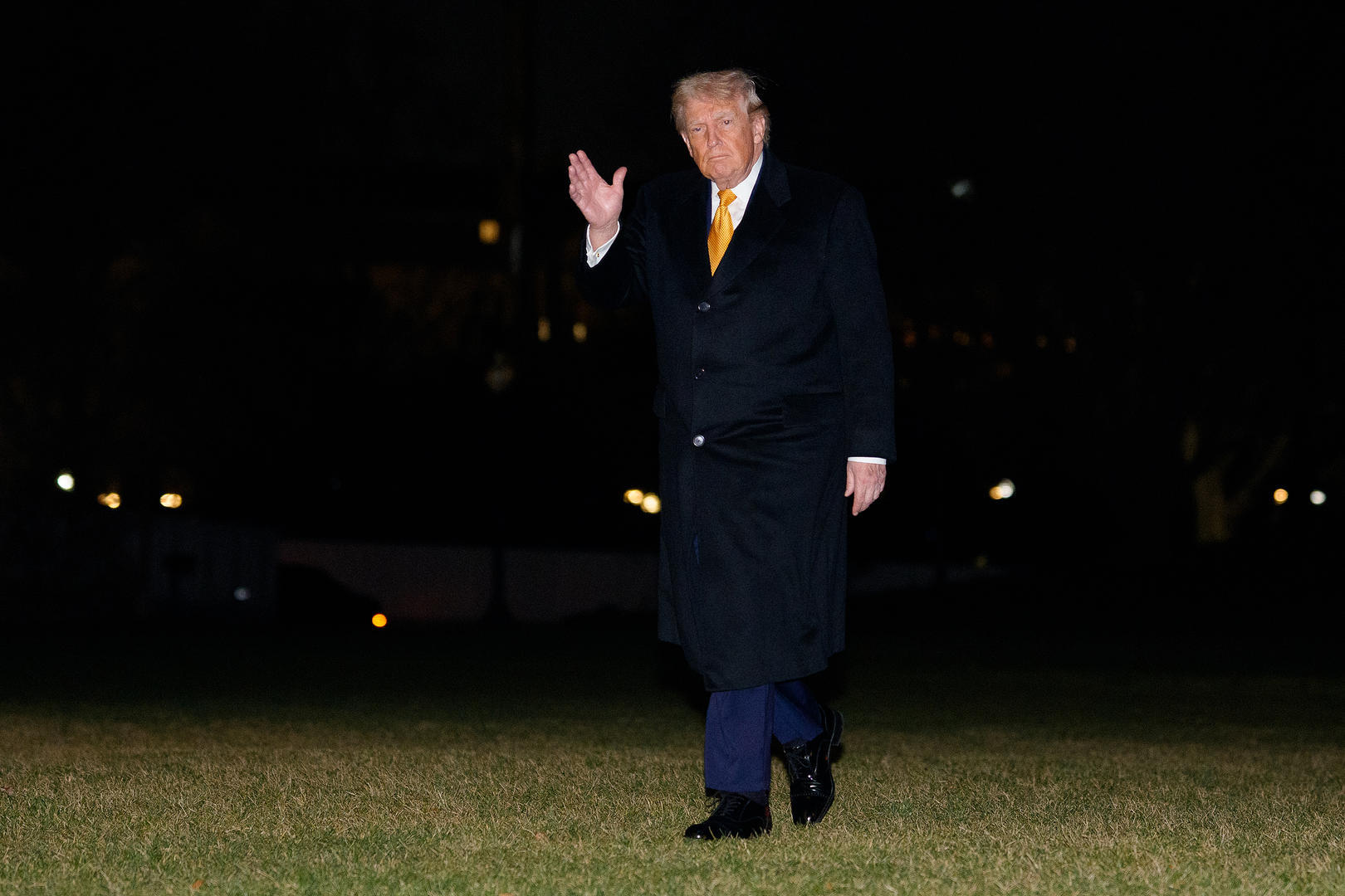 ▲当地时间2026年1月4日,美国华盛顿特区,美国总统特朗普返回白宫 图据视觉中国