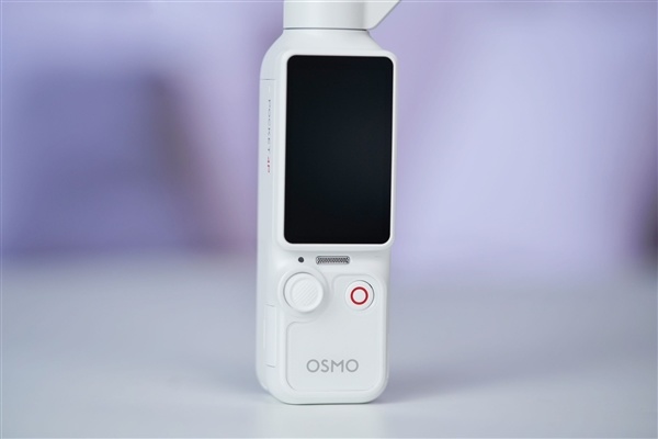 口袋电影机!大疆DJI OSMO POCKET 4P云台相机白色版图赏