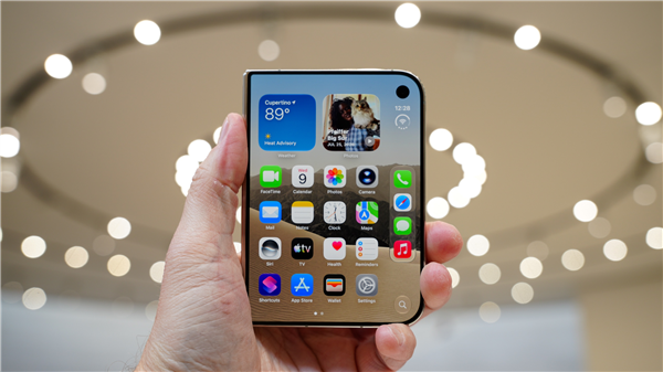 史无前例！iPhone Duo首次开机显示用户名：情绪价值拉满