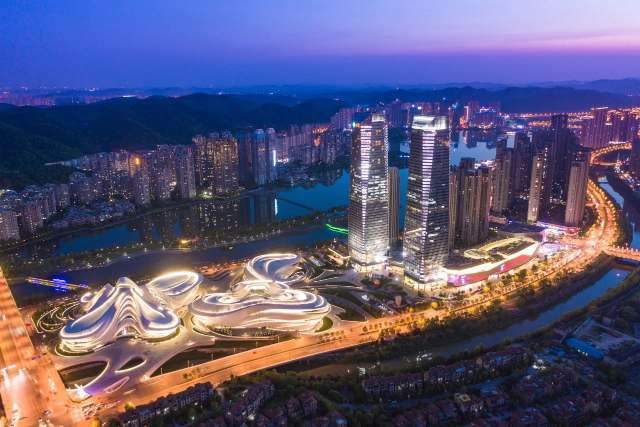 华夏金茂商业REIT底层资产长沙金茂览秀城