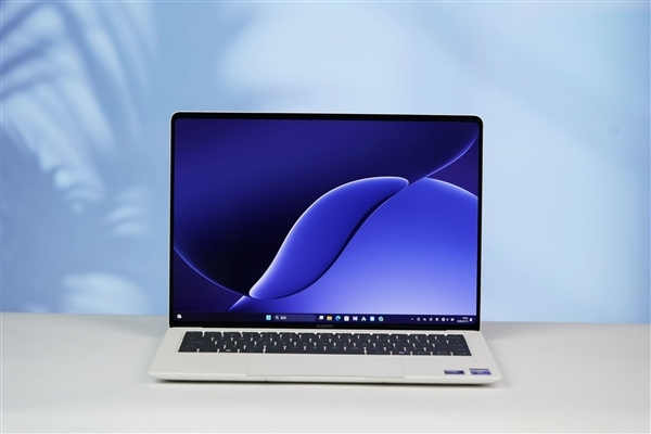 小米首款高端轻薄本!小米笔记本Pro 14图赏