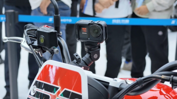 张雪机车首发DJI大疆车机联动 Osmo 360 II打通骑行数据与全视角实录