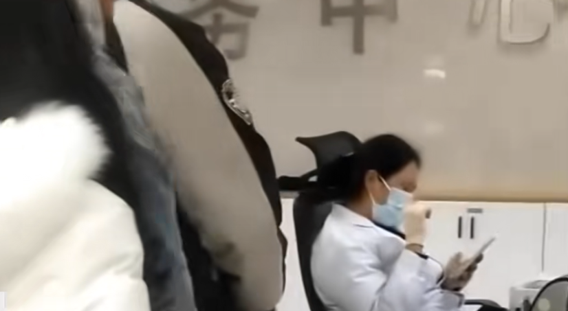 图片源自网友视频截图