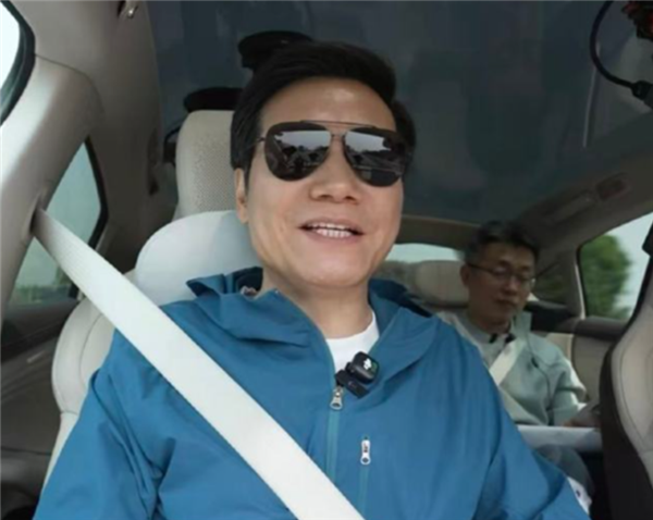 雷军直言小米遭网暴长达一年：一刷短视频全是雷军胡说八道