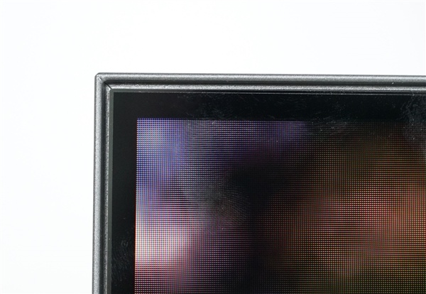 三色独立发光！小米首款RGBMini LED电视图赏