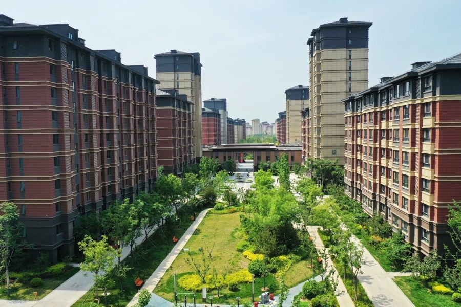 2023年5月10日，雄安新区容东片区南文营社区一景（无人机照片）。 新华社记者 牟宇 摄