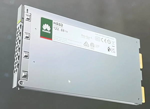 华为新封装技术打造122TB SSD:规避3D NAND芯片制裁