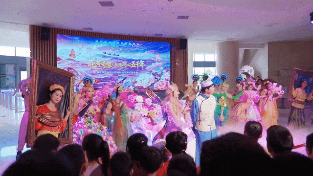 我的文件(34).gif
