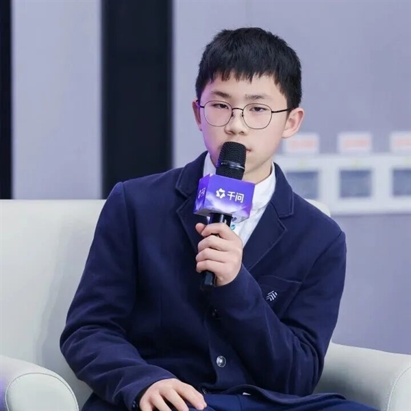 小学生组团刷差评 竟然惊动千问官方专门开了个会