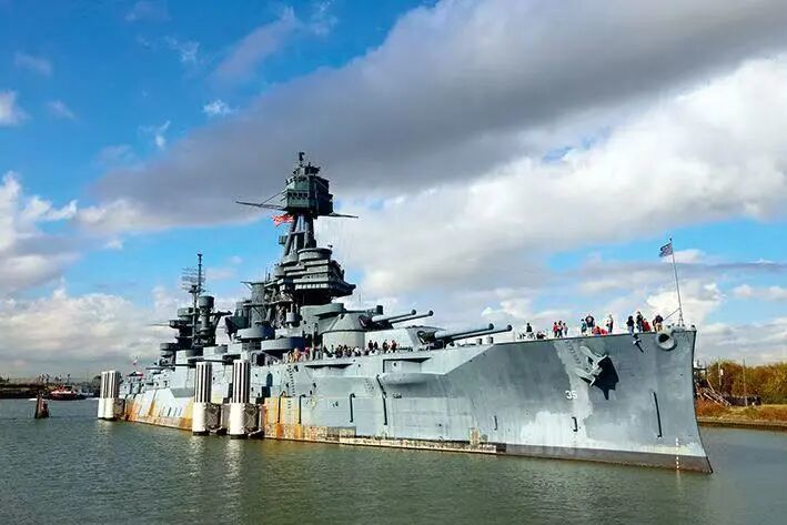 这是2021年12月4日在美国休斯敦拍摄的“得克萨斯”号战列舰 徐剑梅摄/本刊