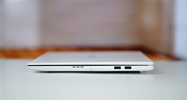 续航轻松超苹果MacBook!荣耀MagicBook Pro 16 2026图赏