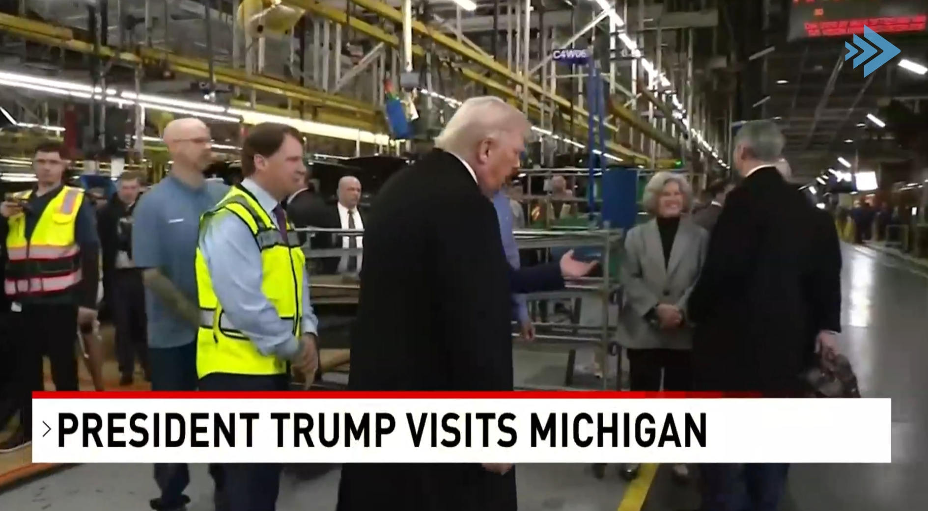 当着一众汽车大佬们,特朗普:让中企来美国投资建厂