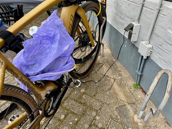 电自实现诗与远方