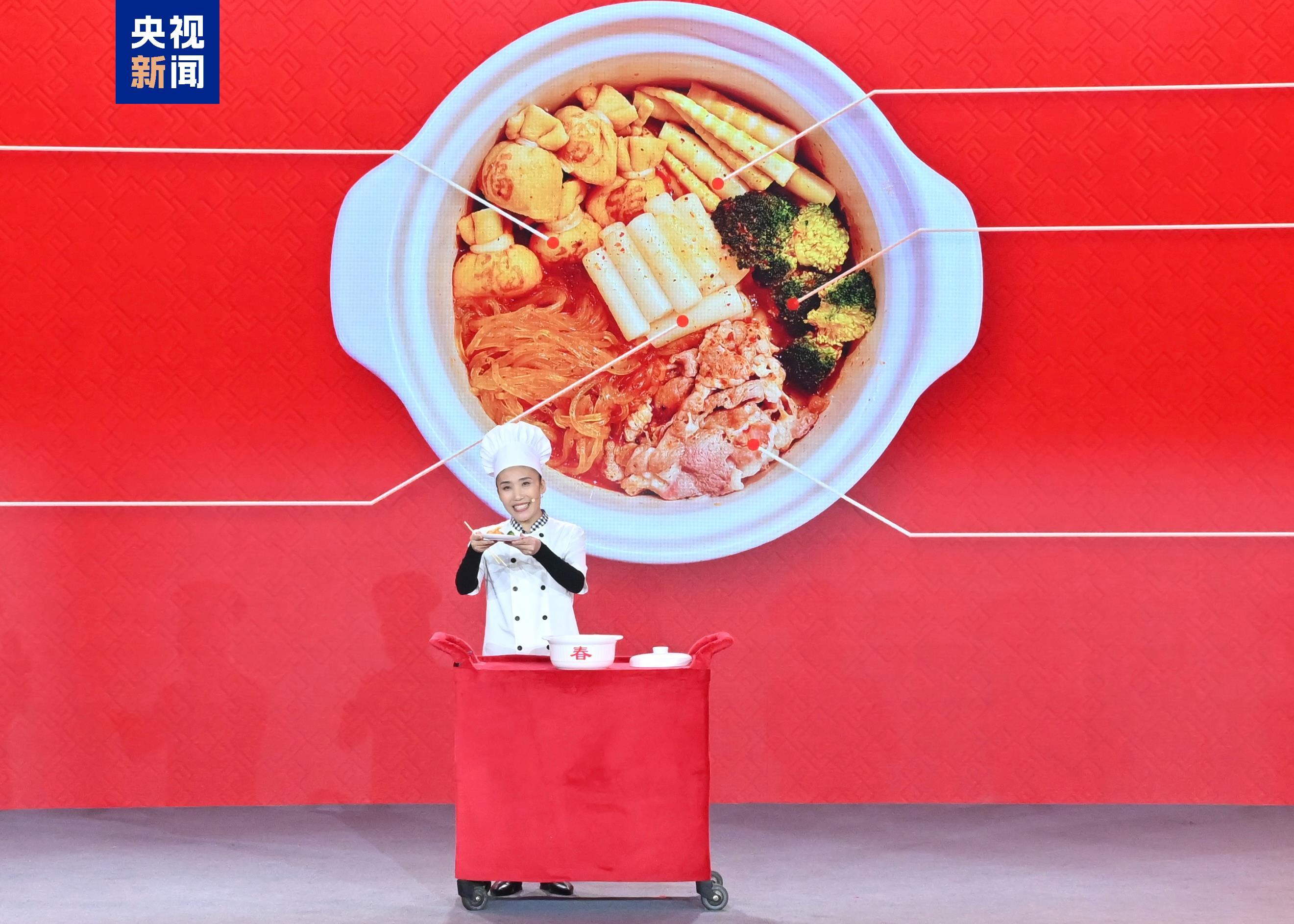 延边大学食堂阿姨刘晓梅分享观看春晚的感受