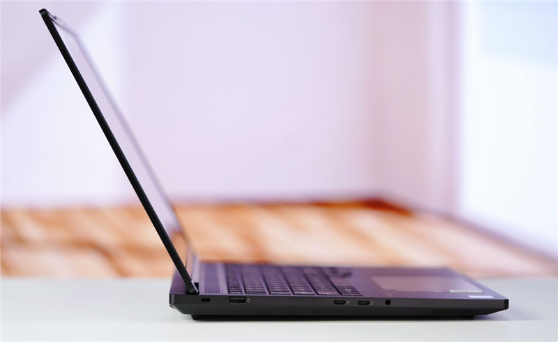 聚焦超级工程与科研生产力！Lenovo P16v 2026工作站评测：NVIDIA RTX PRO Blackwell加持 物理断网跑AI