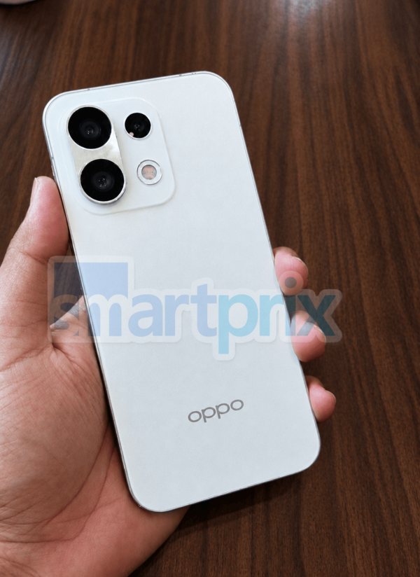 OPPO Reno17海外版真机