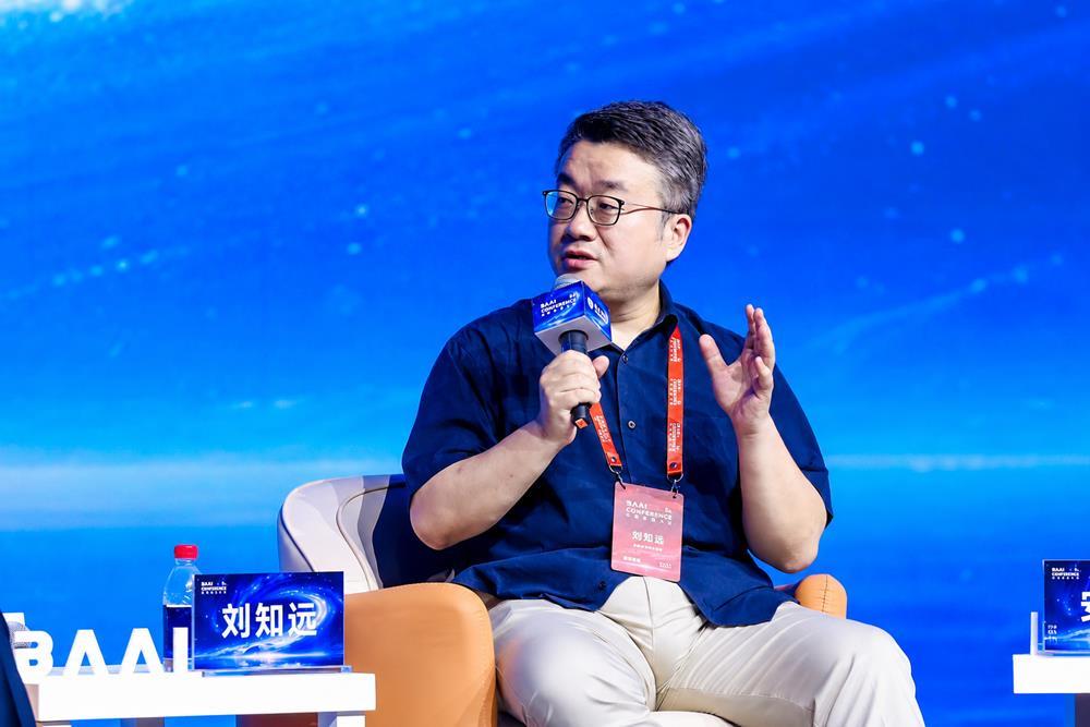4位AI大牛对话50分钟！编程是AI胜负手、Claude“神话”模型是自然结果、降token是正确的