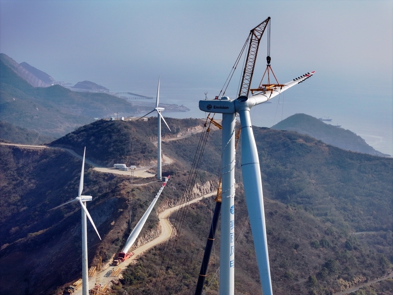 2025年12月15日下午,浙江省舟山市岱山县衢山风电场改造升级项目现场。 IC Photo